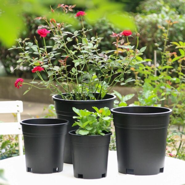 Round Bucket Thickened Plastic Flower Pots for Tree and Plant Growing Capacity Black Gardening Containers for Office Restaurant and Balcony
