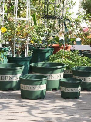 Thickened Plastic Pots for Plants with Drainage Holes